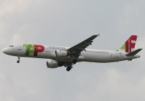 TAP Portugal, Airbus A321-211, CS-TJE, c/n 1307, in LHR