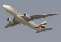 Emirates Airline, Airbus A330-243, A6-EAA, c/n 348, in DXB