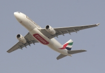 Emirates Airline, Airbus A330-243, A6-EKR, c/n 251, in DXB
