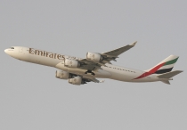 Emirates Airline, Airbus A340-541, A6-ERA, c/n 457, in DXB