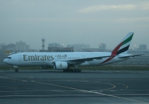 Emirates Airline, Boeing 777-21HER, A6-EMJ, c/n 27253/91, in DXB