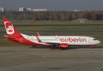 Air Berlin Turkey, Boeing 737-86J(WL), TC-IZB, c/n 37743/2834, in TXL