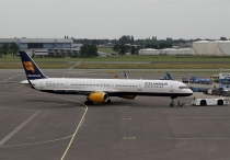 Icelandair, Boeing 757-308(WL), TF-FIX, c/n 29434/1004, in AMS