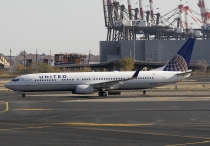 United Airlines, Boeing 737-924(WL), N45440, c/n 33535/2886, in EWR