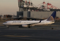 United Airlines, Boeing 737-824(WL), N37290, c/n 31601/1567, in EWR