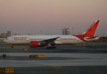 Air India, Boeing 777-237LR, VT-ALD, c/n 36303/663, in EWR