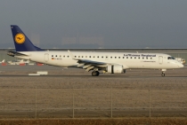 CityLine (Lufthansa Regional), Embraer ERJ-190LR, D-AECG, c/n 19000368, in STR