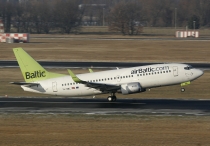 Air Baltic, Boeing 737-33V(WL), YL-BBL, c/n 29334/3089, in TXL