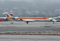 Air Nostrum (Iberia Regional), Canadair CRJ-900ER, EC-JNB, c/n 15057, in ZRH