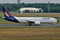 Malév Hungarian Airlines, Boeing 737-8Q8, HA-LOU, c/n 30684/1689, in TXL