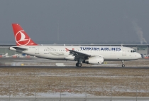 Turkish Airlines, Airbus A320-232, TC-JPA, c/n 2609, in STR