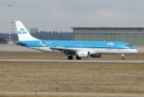 KLM Cityhopper, Embraer ERJ-190STD, PH-EZM, c/n 19000338, in STR