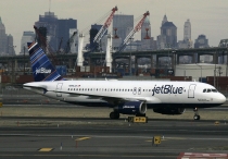 JetBlue Airways, Airbus A320-232, N598JB, c/n 2314, in EWR
