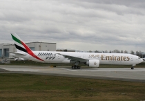 Emirates Airline, Boeing 777-31HER, A6-EGO, c/n 35598/1000, in PAE