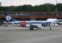 LOT - Polish Airlines, Embraer ERJ-170STD, SP-LDI, c/n 17000073, in TXL