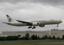 Etihad Airways, Boeing 777-3FXER, A6-ETK, c/n 39686/1019, in PAE
