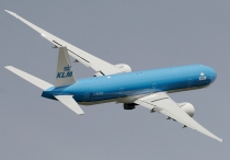 KLM - Royal Dutch Airlines, Boeing 777-306ER, PH-BVG, c/n 38867/1020, in PAE