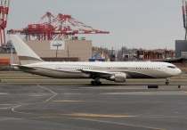 Untitled (Roman Abramovich), Boeing 767-33AER, P4-MES, c/n 33425/909, in EWR