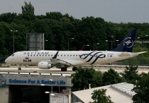 KLM Cityhopper, Embraer ERJ-190LR, PH-EZX, c/n 19000545, in TXL