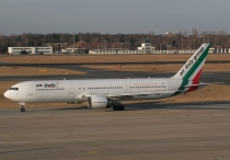 Air Italy, Boeing 767-304ER, I-AIGJ, c/n 28039/610, in TXL