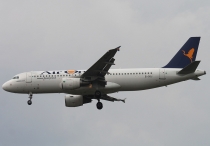 Air One, Airbus A320-216, EI-DSJ, c/n 3295, in LHR