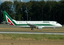 Alitalia CityLiner, Embraer ERJ-175STD, EI-RDF, c/n 17000337, in FRA