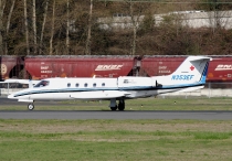 Airlift Northwest, Gates Learjet 35A, N353EF, c/n 35A-364, in BFI