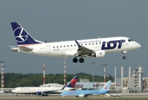 LOT - Polish Airlines, Embraer ERJ-170STD, SP-LDF, c/n 17000035, in MXP