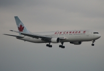 Air Canada, Boeing 767-333ER, C-FMWP, c/n 25583/508, in KIX