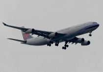 China Airlines, Airbus A340-313X, B-18802, c/n 406, in SIN