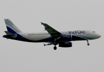 IndiGo, Airbus A320-232, VT-IEU, c/n 5092, in SIN