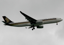 Singapore Airlines, Airbus A330-343X, 9V-STR, c/n 1156 in SIN