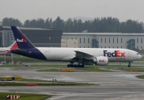 FedEx Express, Boeing 777-2S2LRF, N883FD, c/n 39285/897, in SIN