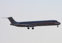 American Airlines, McDonnell Douglas MD-82, N424AA, c/n 49336/1321, in LAS