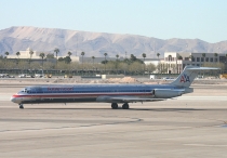 American Airlines, McDonnell Douglas MD-82, N488AA, c/n 49681/1560, in LAS