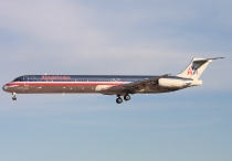 American Airlines, McDonnell Douglas MD-82, N583AA, c/n 53160/1893, in LAS