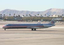 American Airlines, McDonnell Douglas MD-83, N596AA, c/n 53286/2000, in LAS