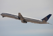 Continental Airlines, Boeing 757-324, N77865, c/n 32589/1003, in LAS