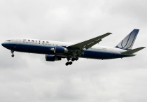 United Airlines, Boeing 767-322ER, N649UA, c/n 25286/444, in LHR