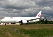 JAL - Japan Airlines, Boeing 787-846, JA834J, c/n 34842/98, in PAE