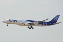 LAN Airlines, Airbus A340-313X, CC-CQA, c/n 359, in FRA
