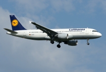 Lufthansa, Airbus A320-214, D-AIZD, c/n 4191, in FRA