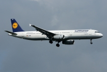 Lufthansa, Airbus A321-131, D-AIRB, c/n 468, in FRA