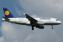 Lufthansa, Airbus A319-114, D-AILP, c/n 717, in FRA