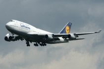 Lufthansa, Boeing 747-430, D-ABVB, c/n 23817/700, in FRA