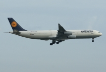 Lufthansa, Airbus A340-311, D-AIGB, c/n 24, in FRA