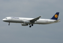 Lufthansa, Airbus A321-131, D-AIRR, c/n 567, in FRA