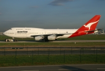 Qantas Airways, Boeing 747-438, VH-OJA, c/n 24354/731, in FRA