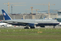 United Airlines, Boeing 777-222, N773UA, c/n 26929/4, in FRA