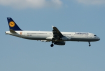 Lufthansa, Airbus A321-131, D-AIRY, c/n 901, in FRA